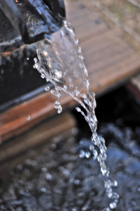 Making a Trough Fountain from an Antique Water Pump - Domestic Geek Girl